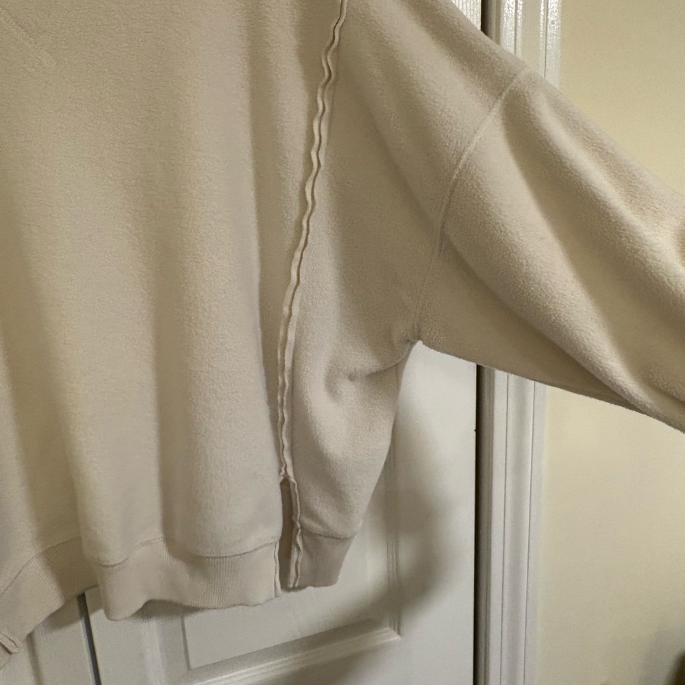 American Eagle Outfitters Oversized Big Hug Reverse Fleece Sweatshirt. Sz Small - Picture 6 of 14